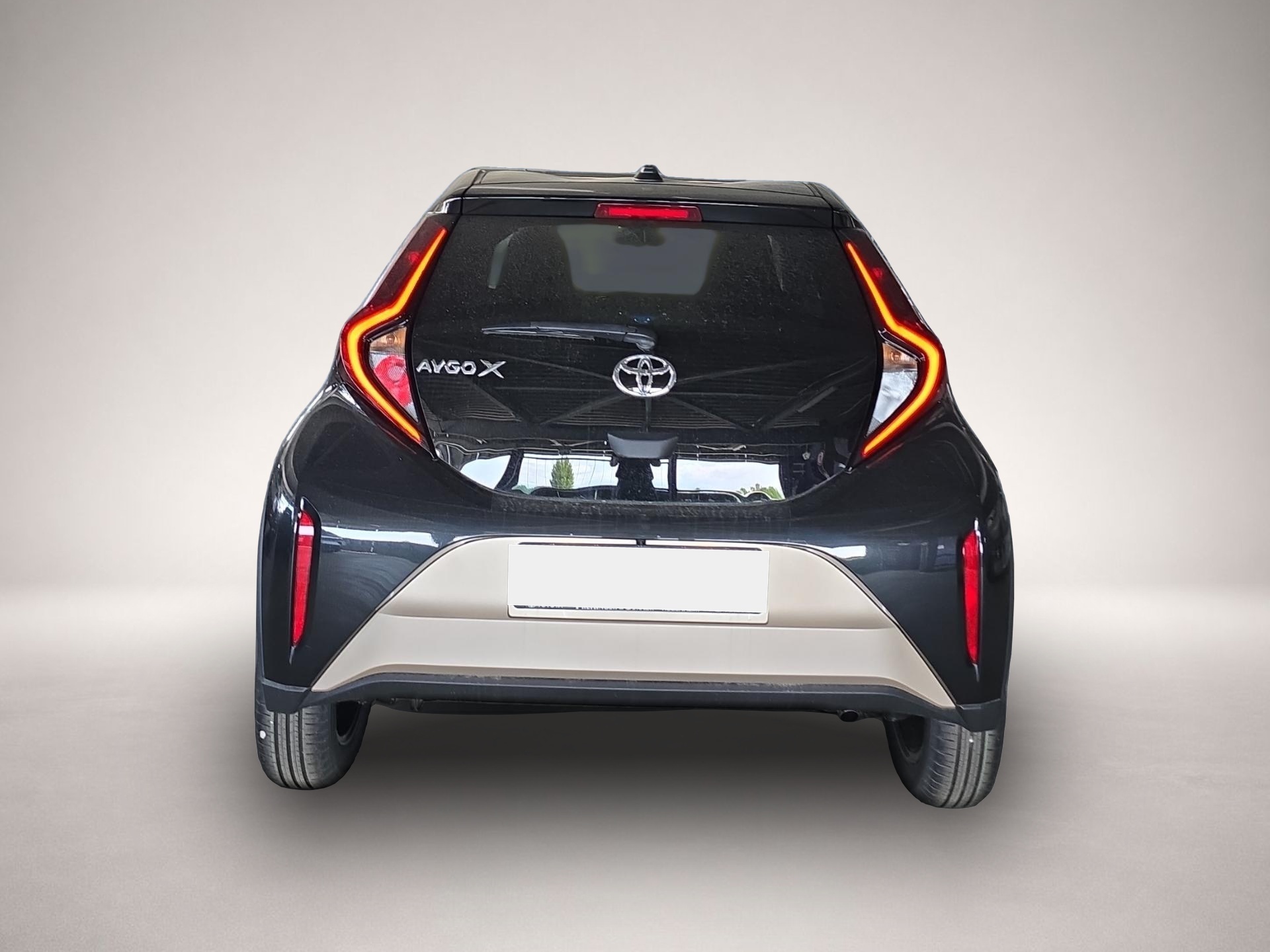 Toyota Aygo (X) (02/2025, Benzin)