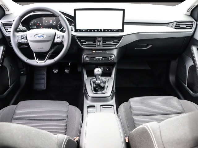 Ford Focus (03/2026, Benzin)