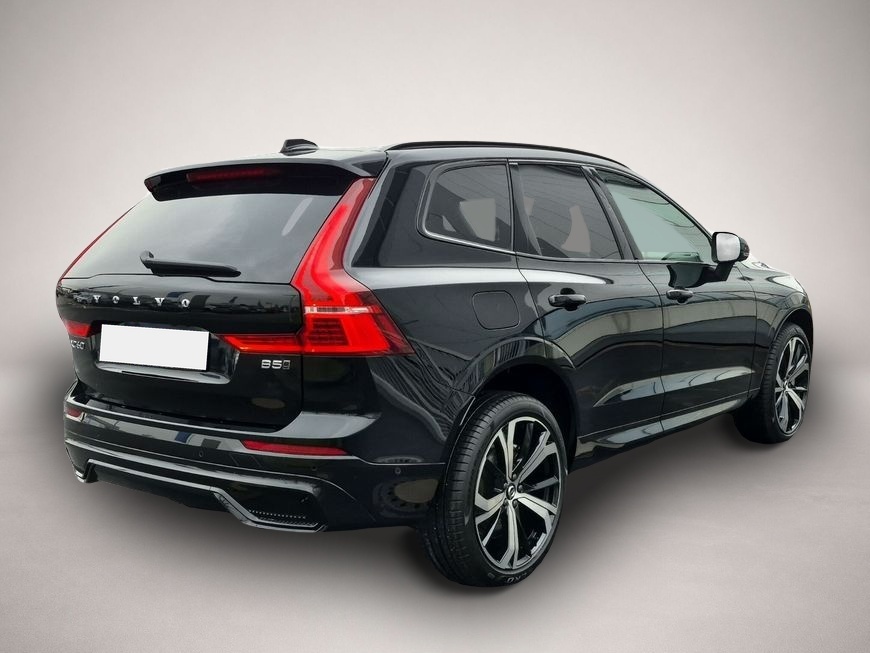 Volvo XC60 (02/2025, Benzin)