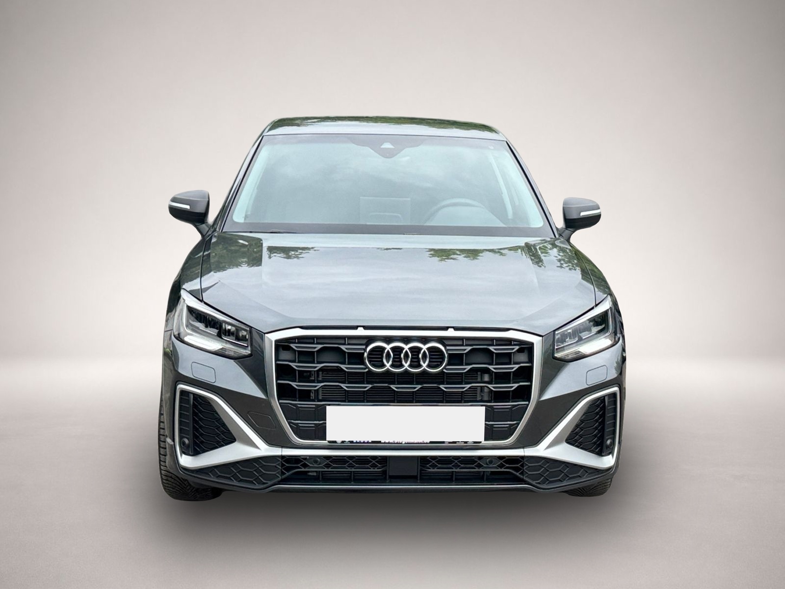 Audi Q2 (08/2025, Benzin)