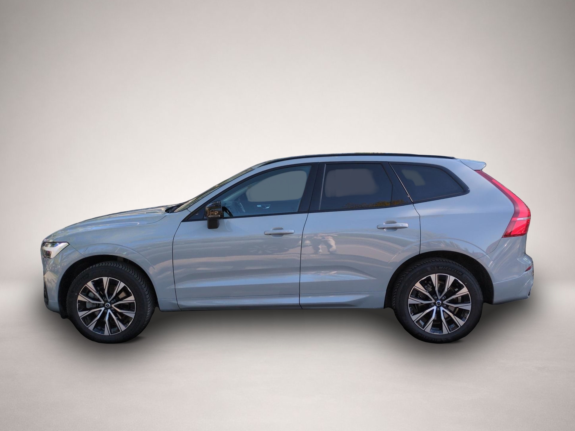 Volvo XC60 (01/2024, Benzin)
