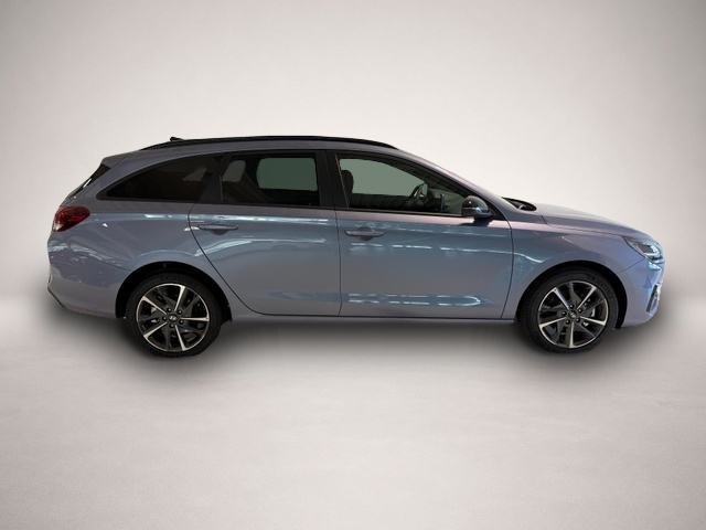 Hyundai i30 (11/2025, Benzin)
