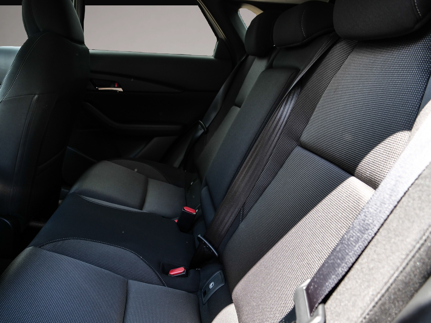 Mazda CX-30, image 6 of 6