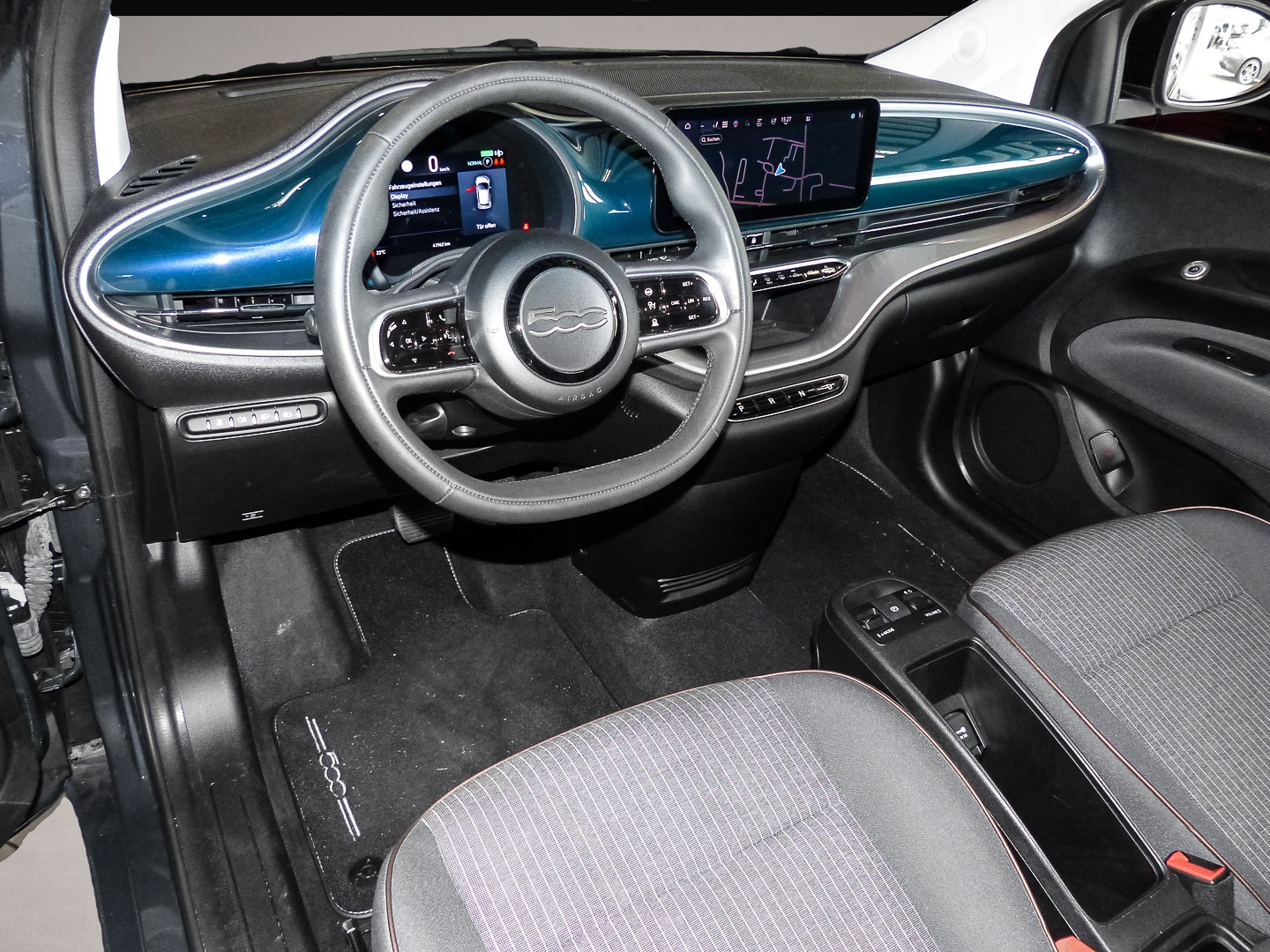Fiat 500e (12/2022, ELECTRIC)