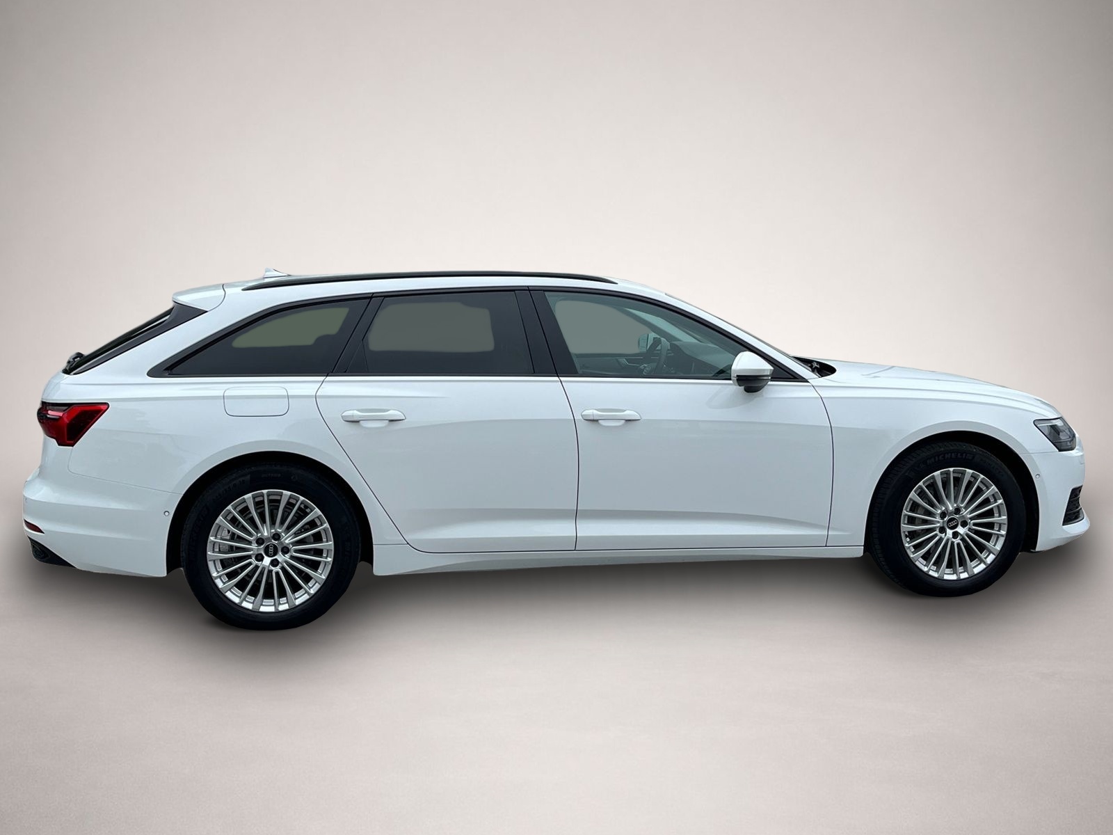 Audi A6 (02/2022, Diesel)