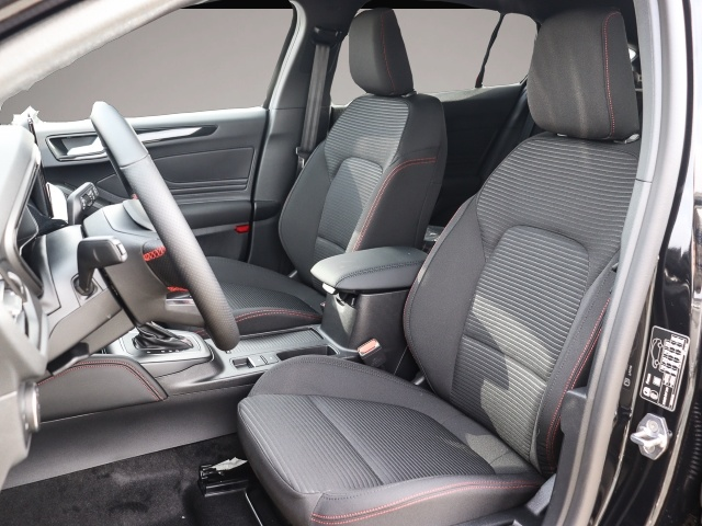Ford Focus (05/2026, Benzin)