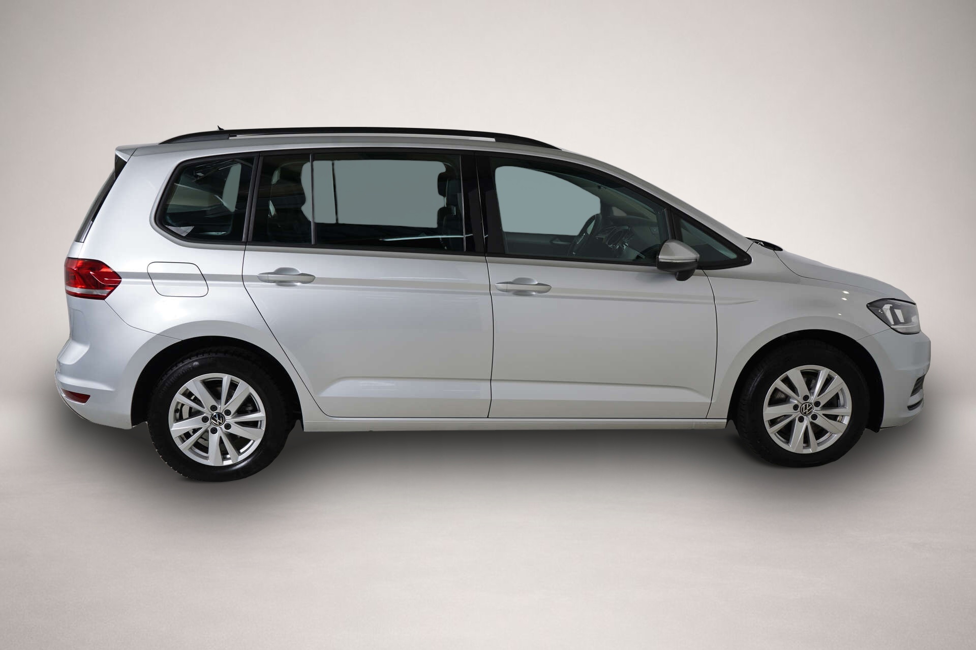 Volkswagen Touran (07/2021, Benzin)