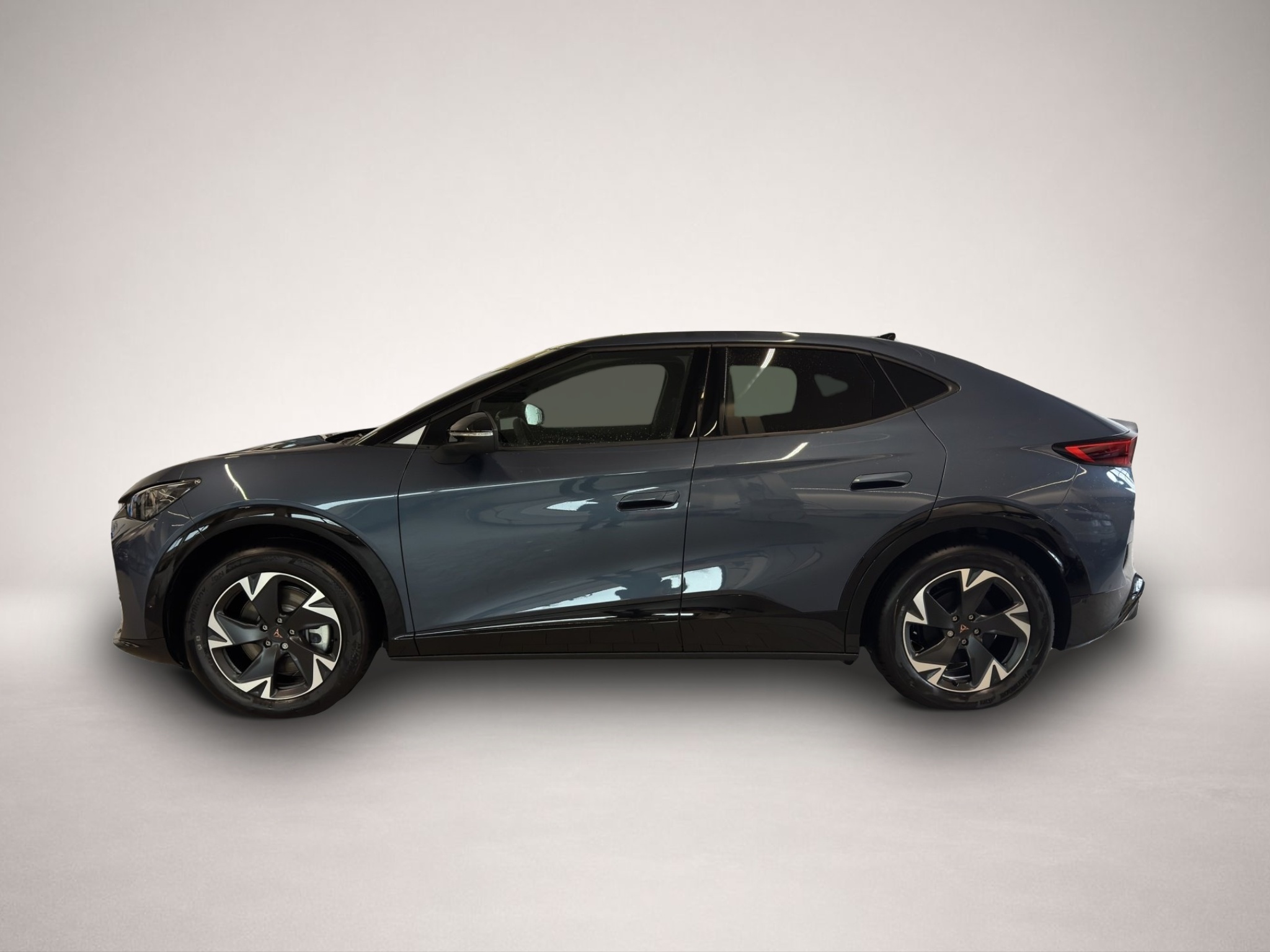 CUPRA Tavascan, Bild 3 von 5