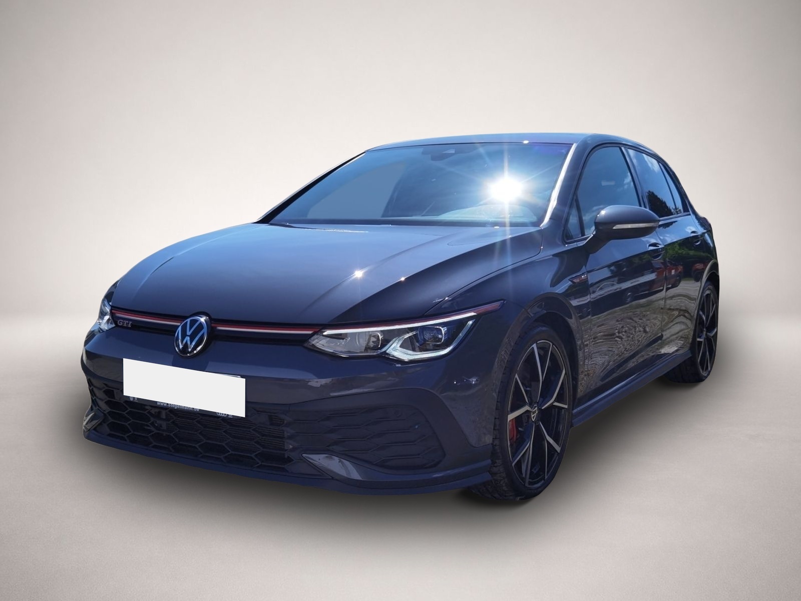Volkswagen Golf (04/2022, Benzin)