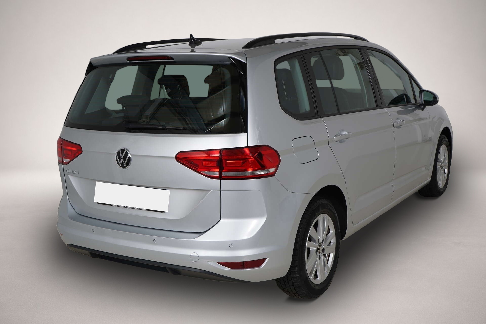 Volkswagen Touran (07/2021, Benzin)