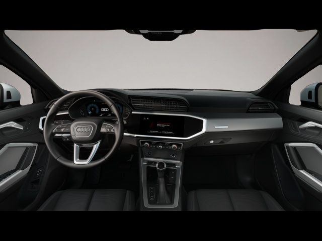 Audi Q3 (08/2025, Benzin)