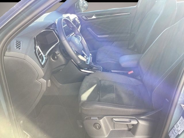 Volkswagen T-Roc (06/2025, Benzin)