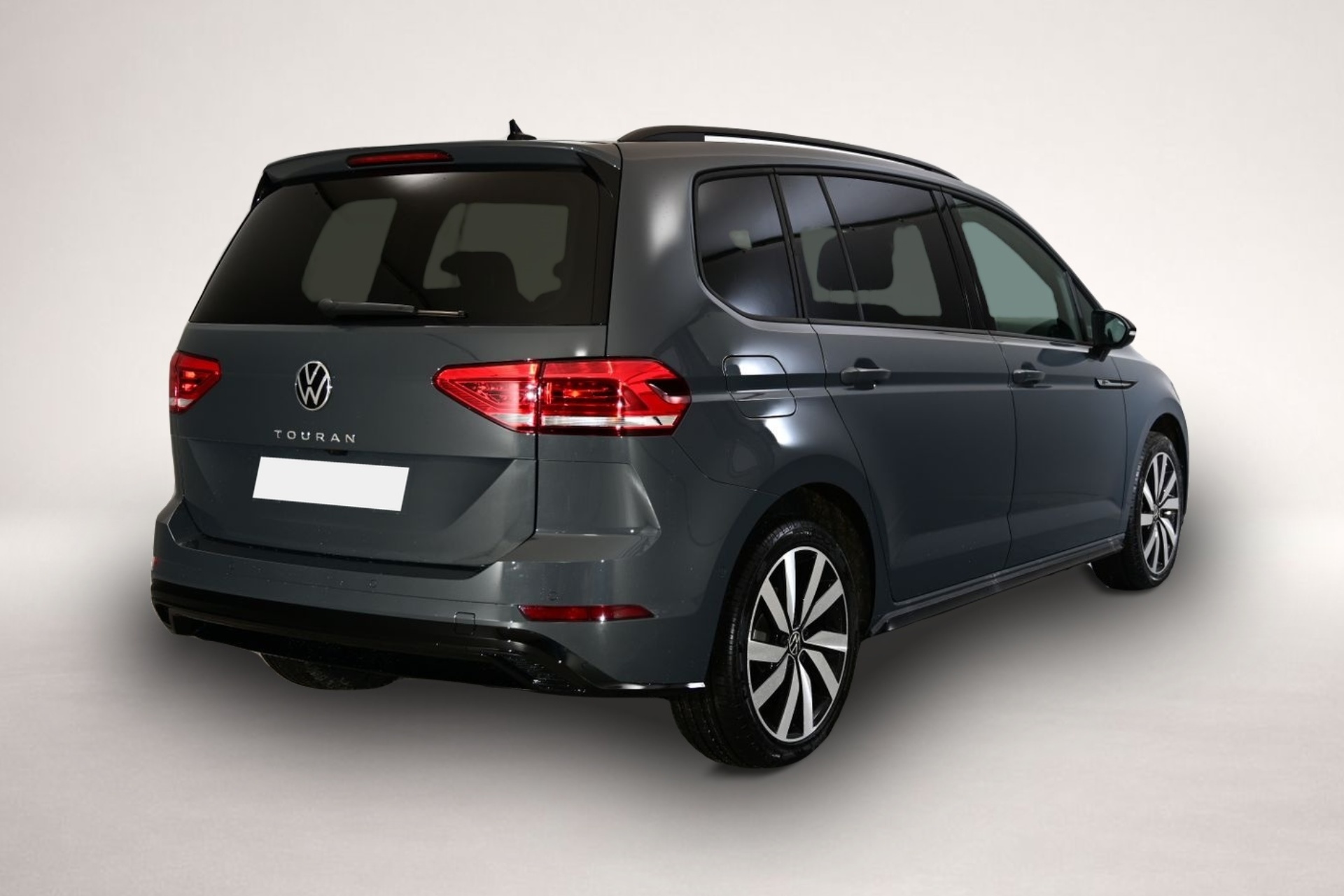 Volkswagen Touran (03/2026, Benzin)