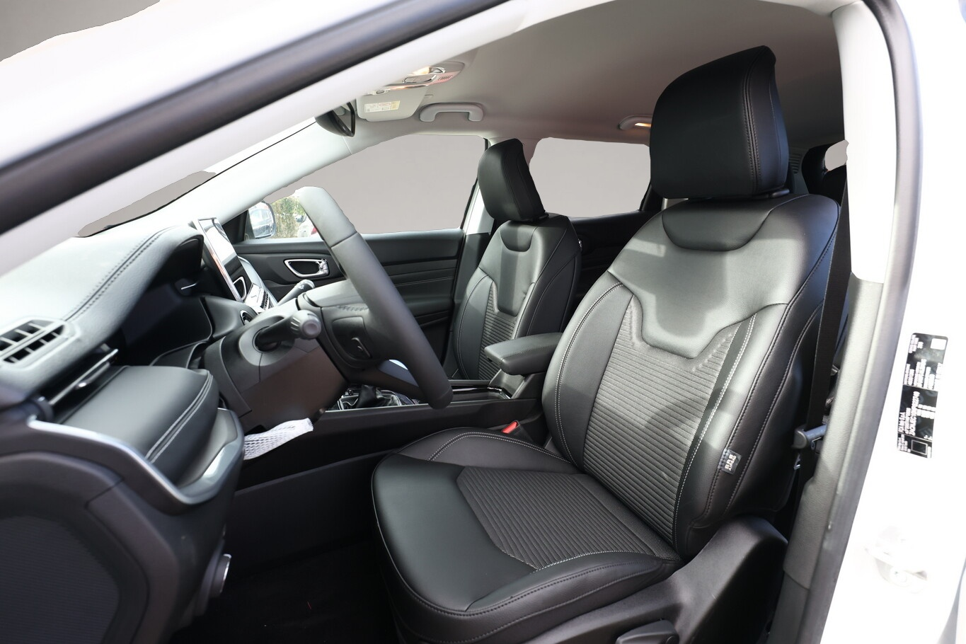 Jeep Compass (12/2022, Benzin)