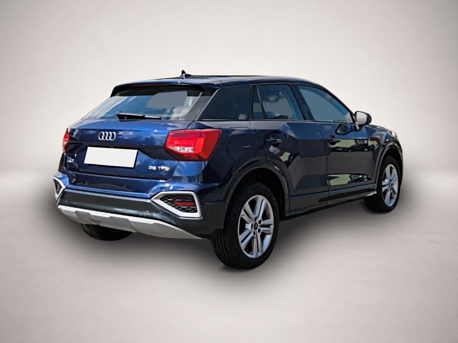 Audi Q2 (02/2024, Benzin)