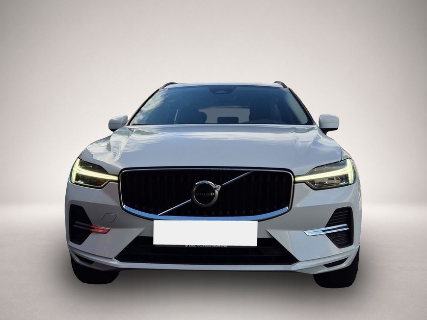 Volvo XC60 (10/2023, Benzin)