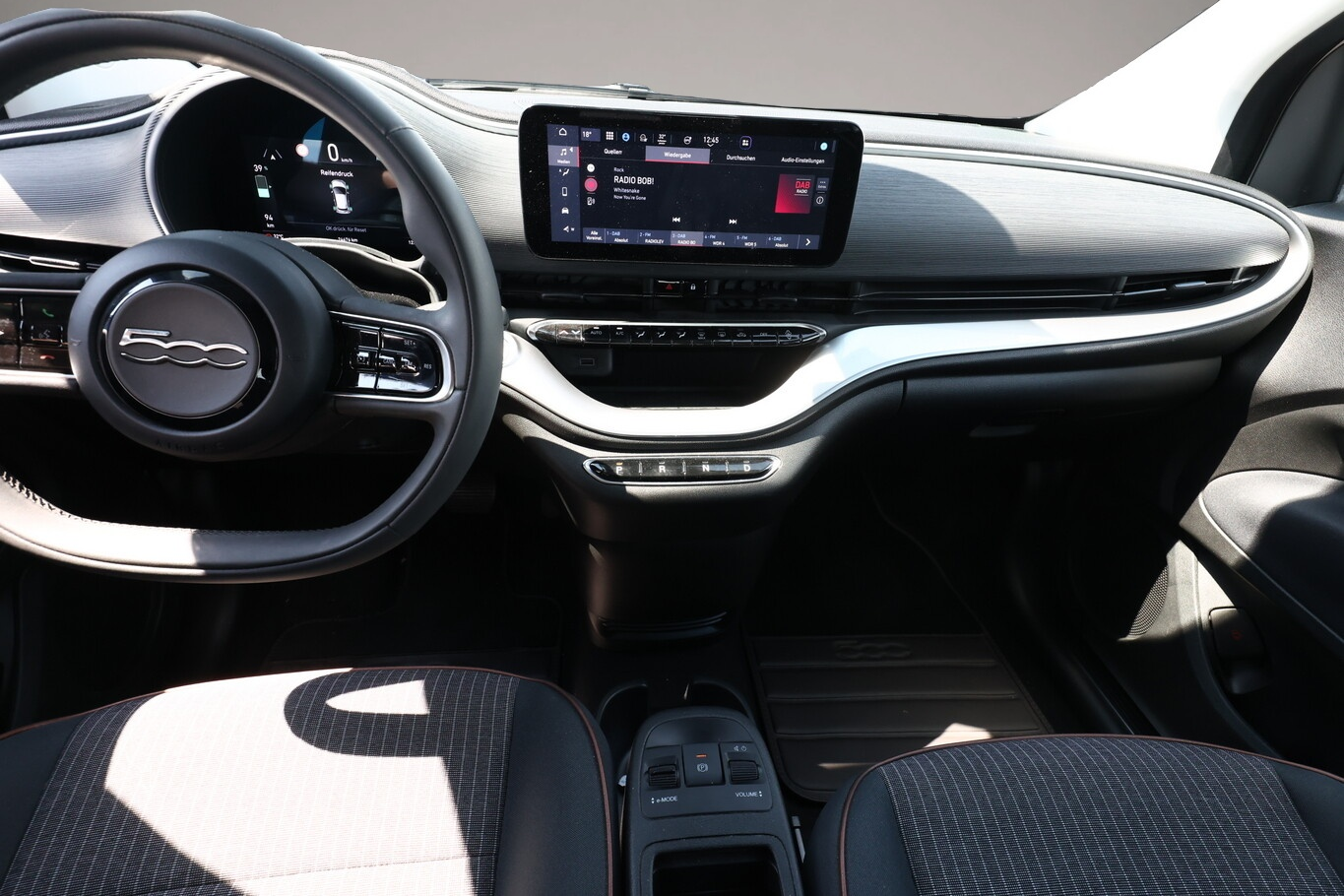 Fiat 500e (07/2021, ELECTRIC)