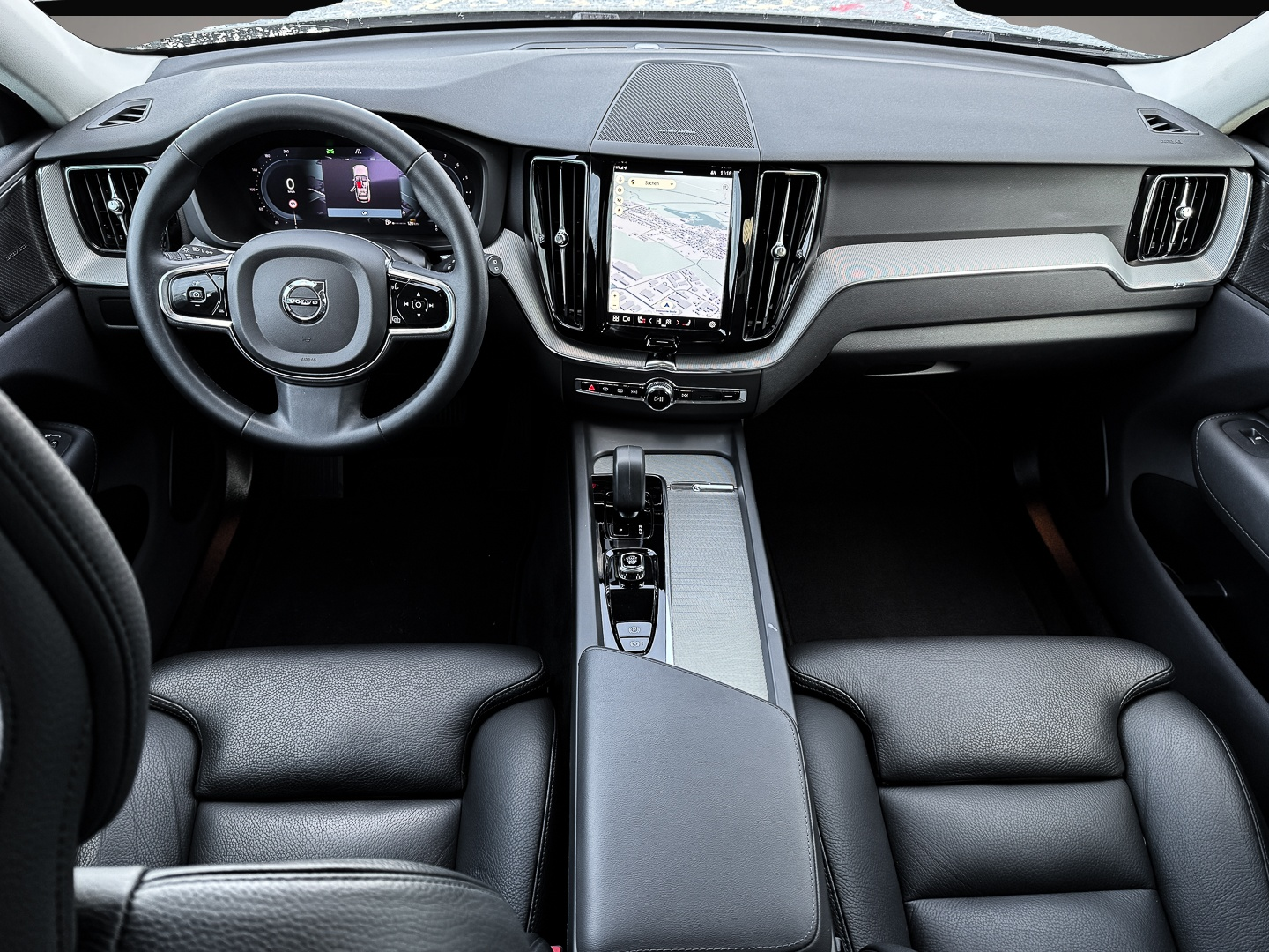 Volvo XC60 (12/2023, Benzin)