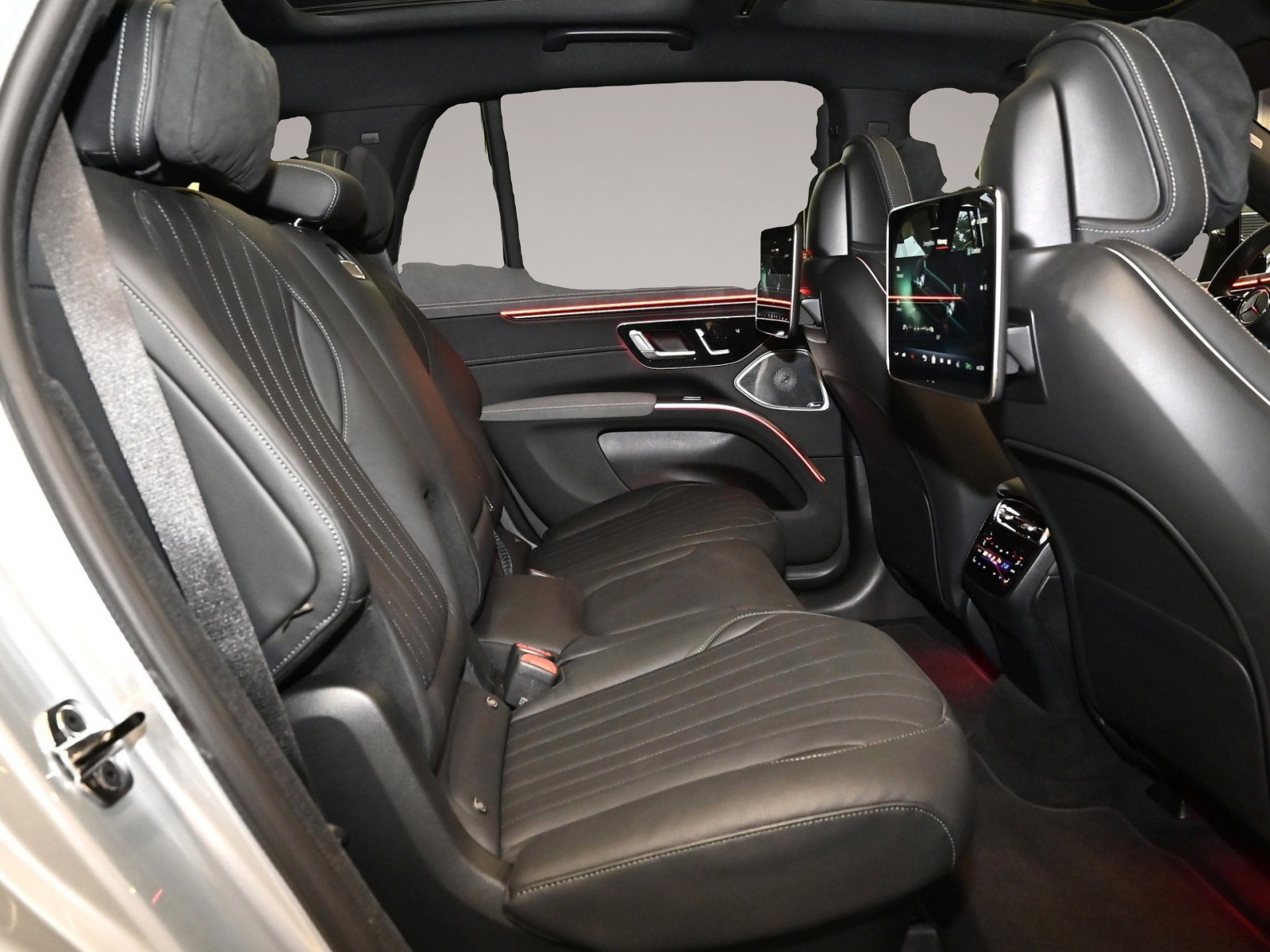 Mercedes-Benz EQS SUV (05/2024, ELECTRIC)