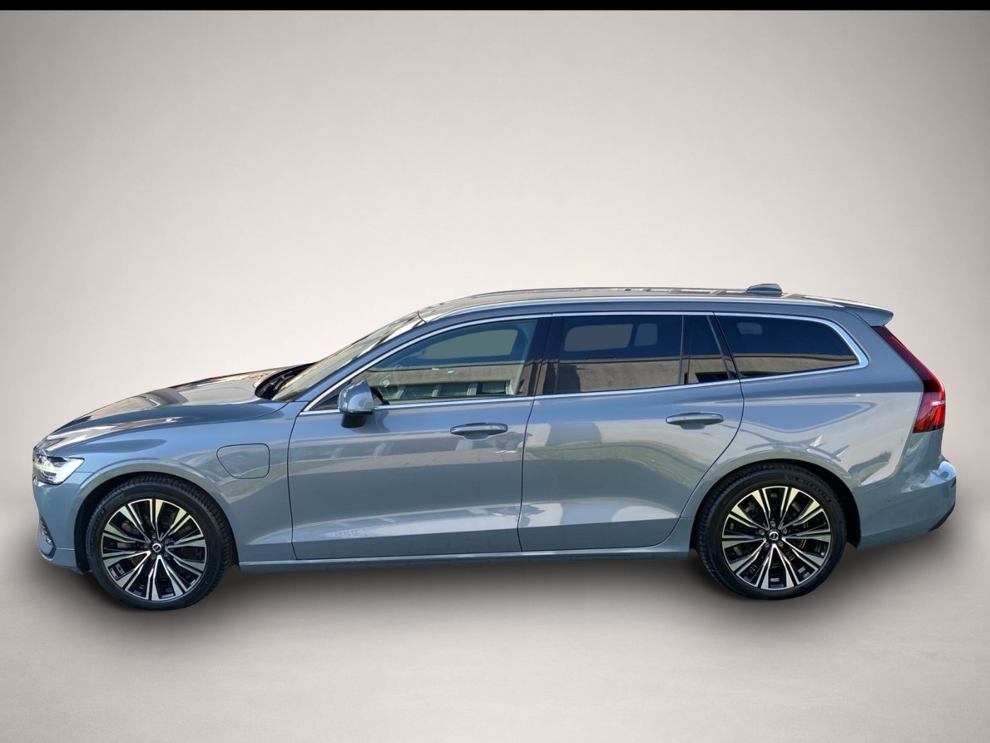 Volvo V60 (02/2023, )