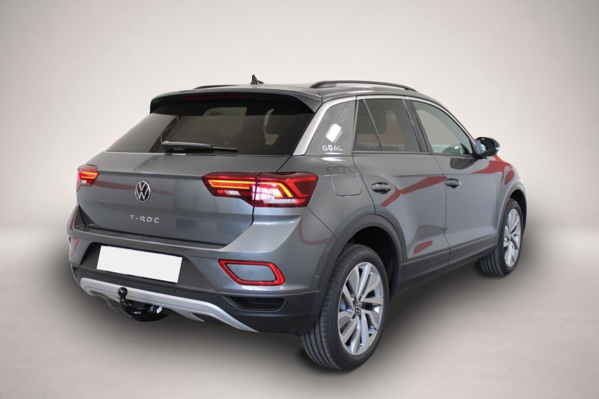 Volkswagen T-Roc (08/2025, Benzin)