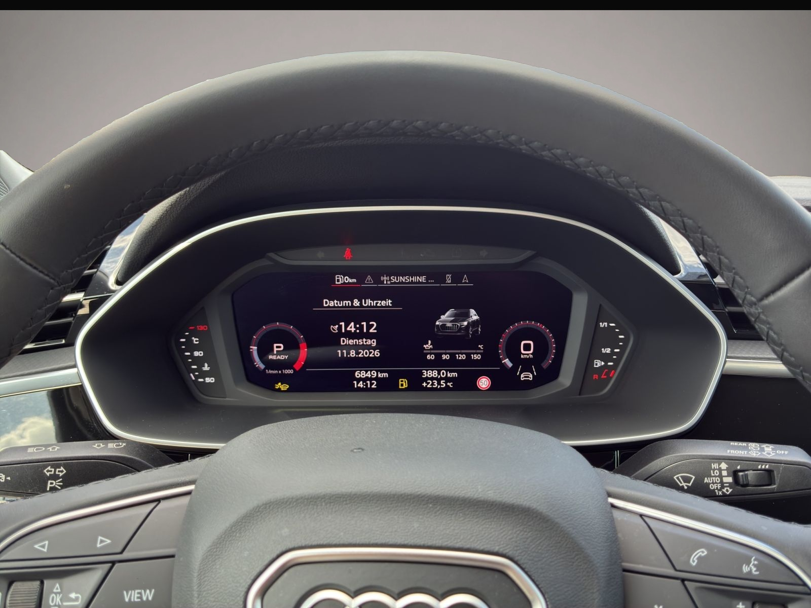 Audi Q3 (09/2025, Benzin)