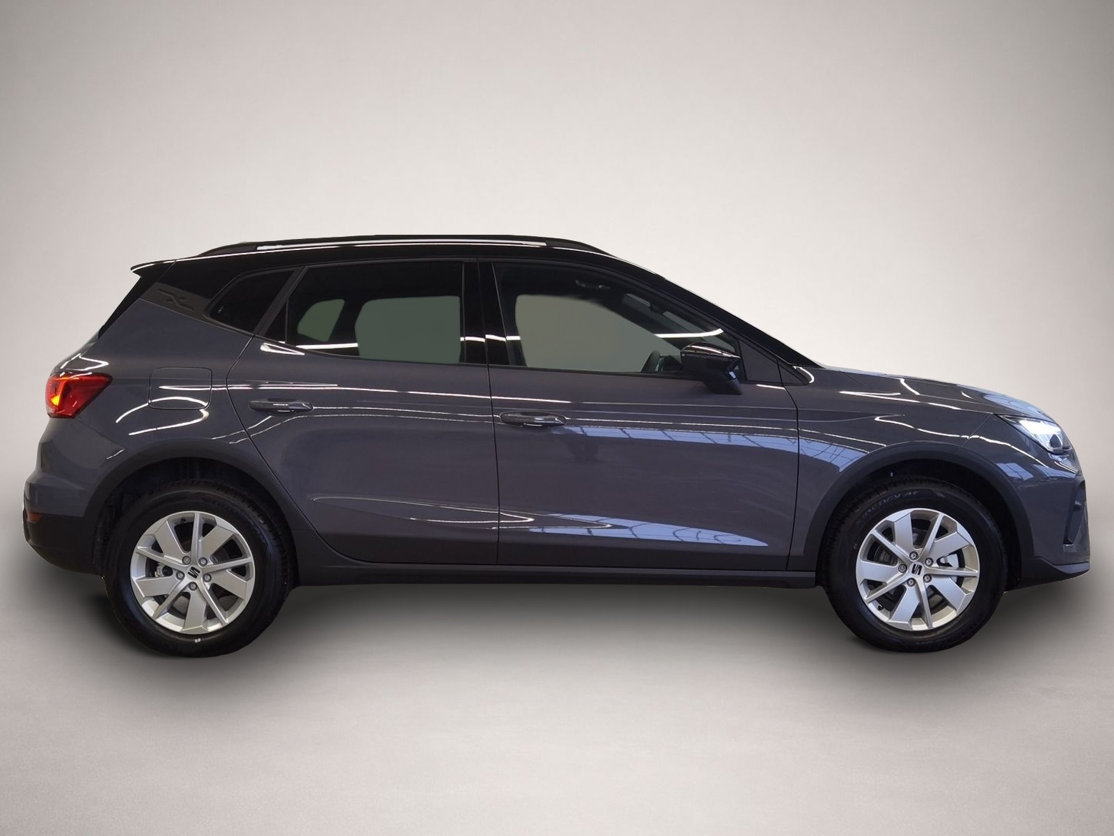 Seat Arona (06/2026, Benzin)