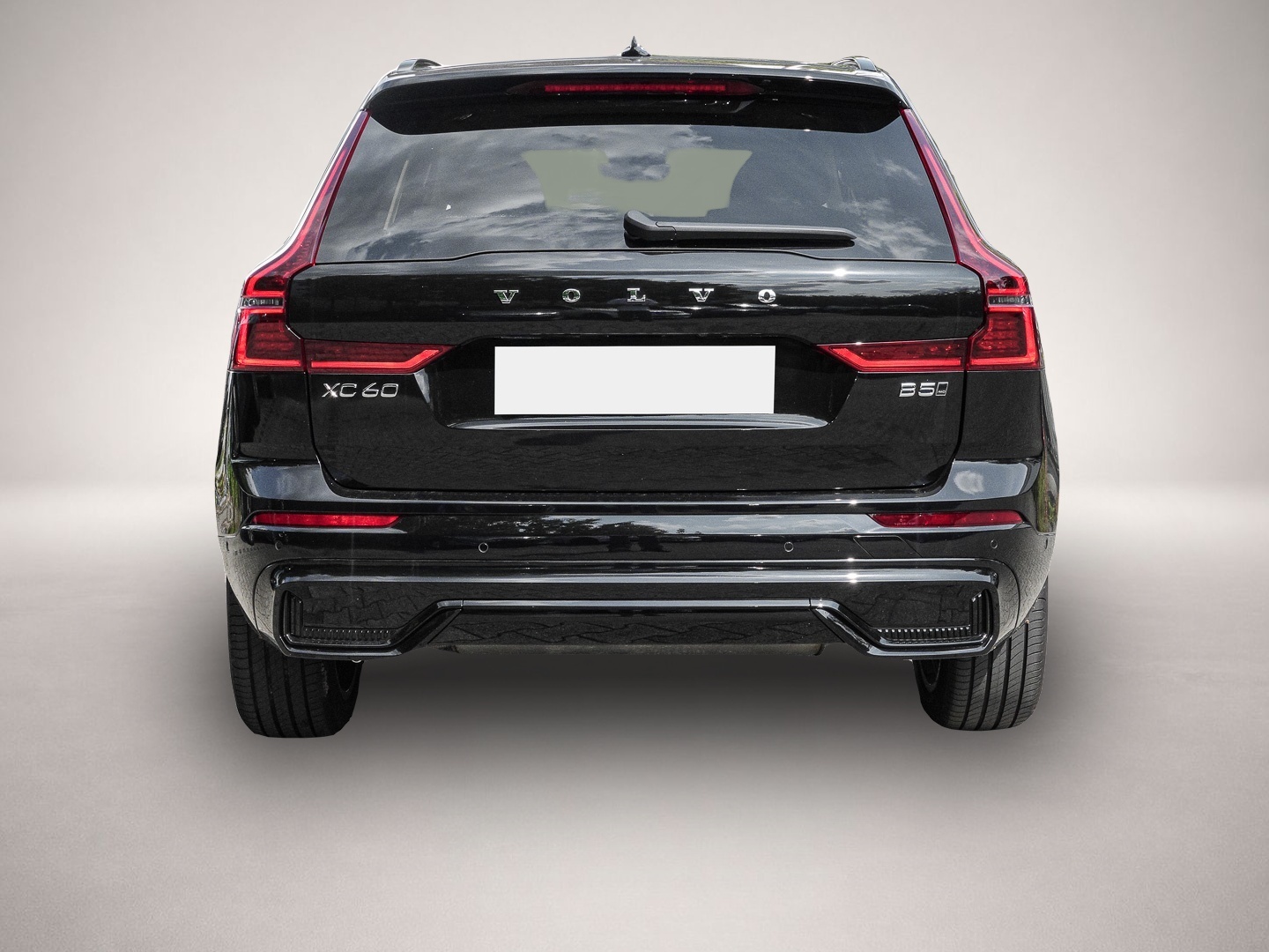 Volvo XC60 (06/2025, Benzin)
