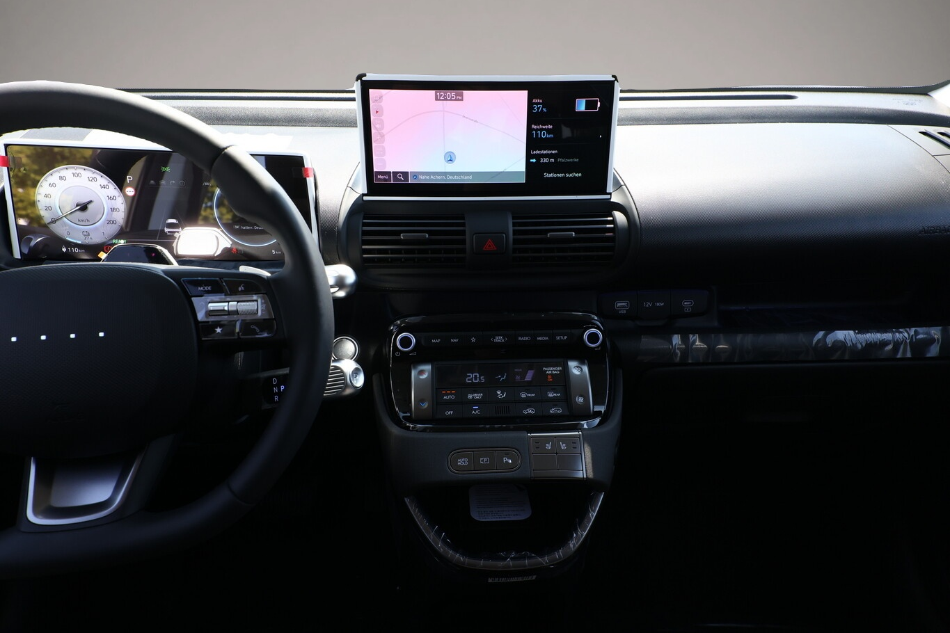 Hyundai INSTER (06/2026, ELECTRIC)