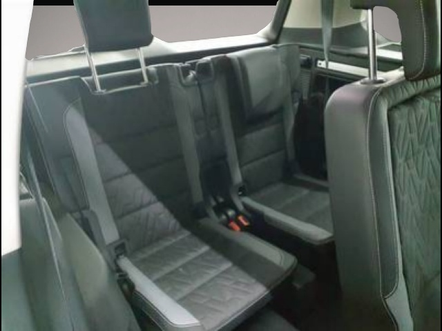 Volkswagen Touran (08/2025, )