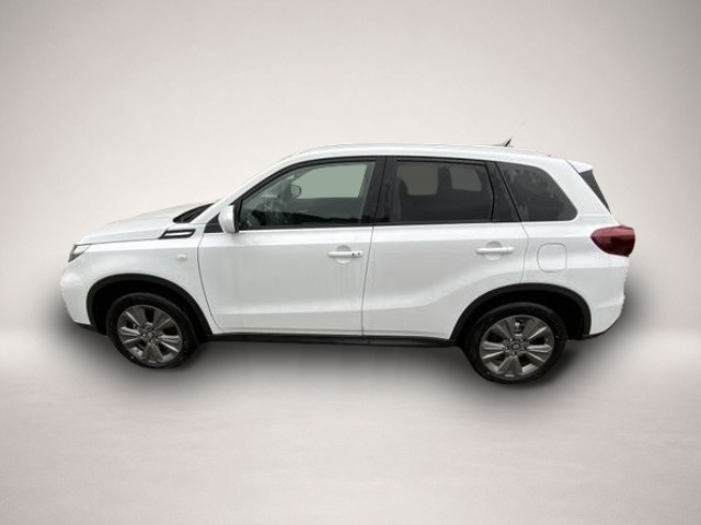 Suzuki Vitara (02/2026, Benzin)