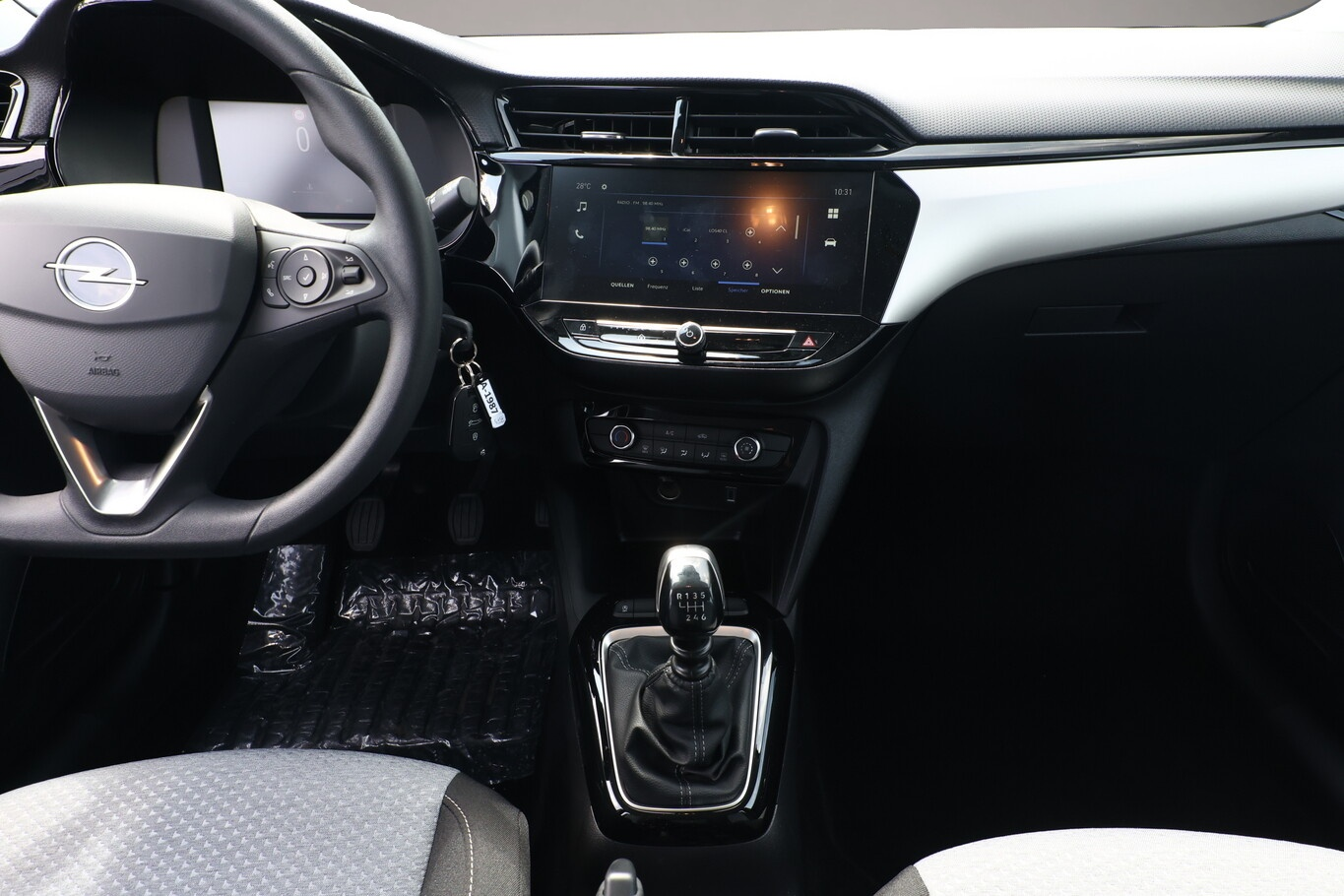 Opel Corsa (09/2025, Benzin)