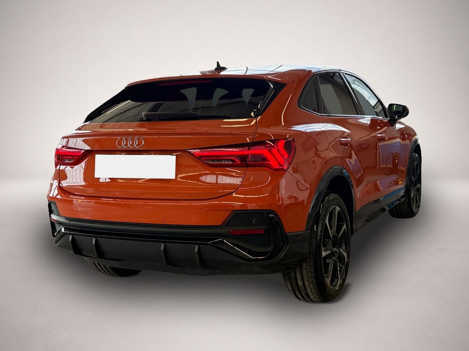 Audi Q3 (10/2025, )