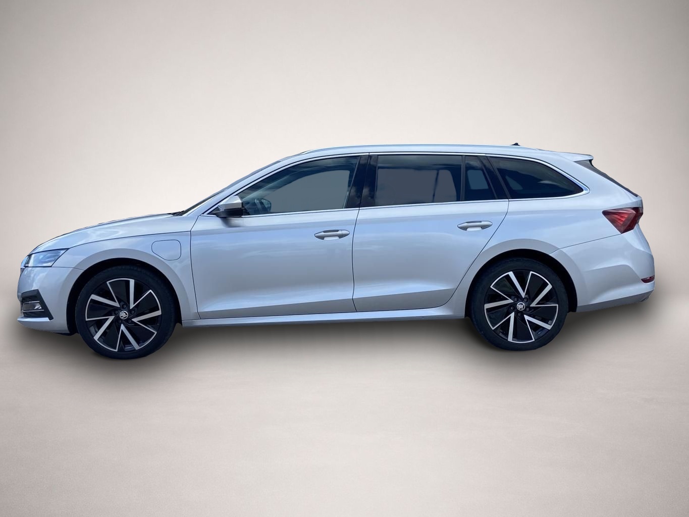 Skoda Octavia (06/2021, )