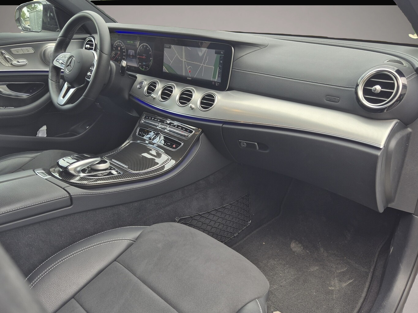 Mercedes-Benz E 300 (03/2020, Hybrid (Diesel/Elektro))