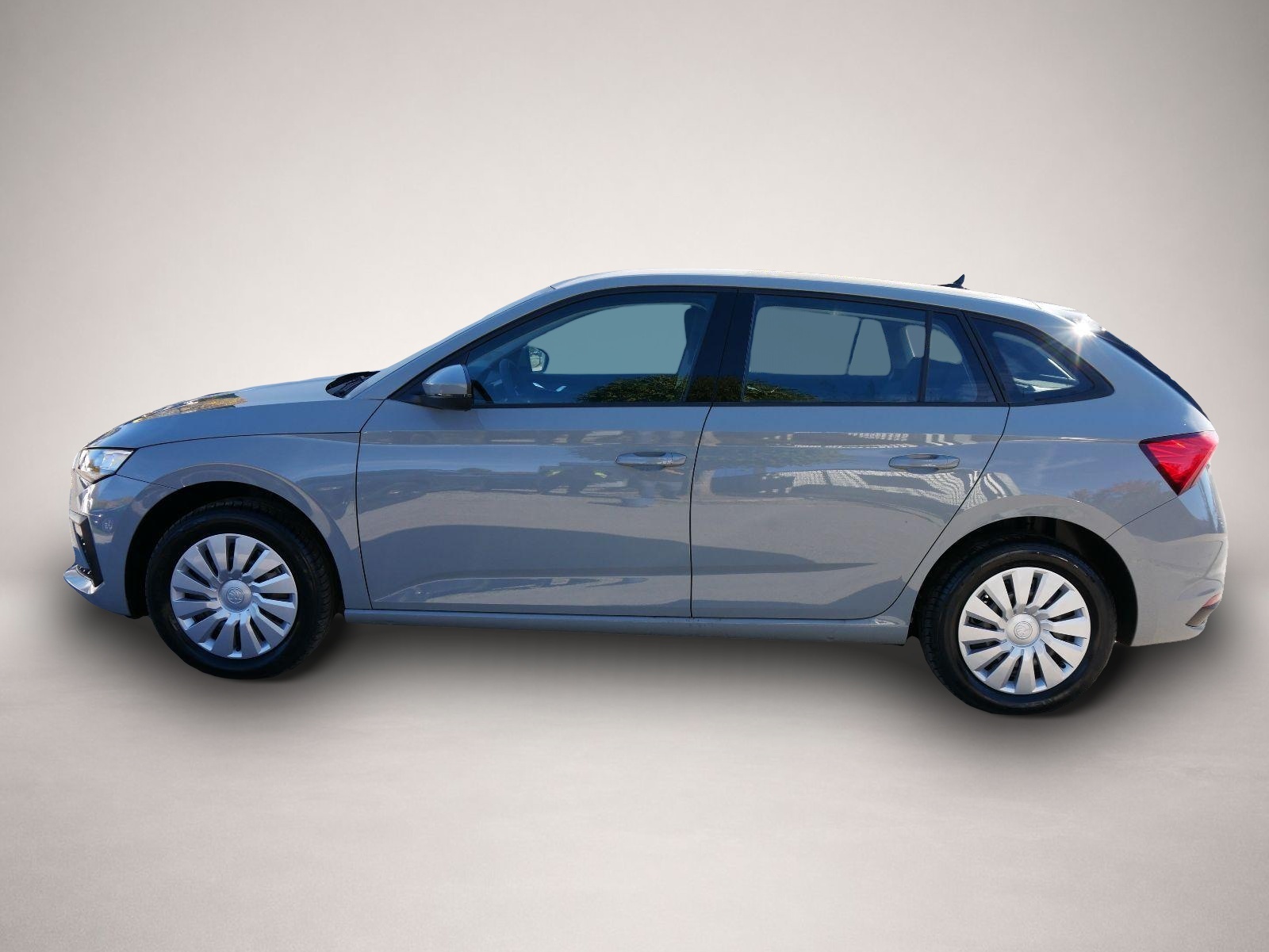 Skoda Scala (04/2026, Benzin)