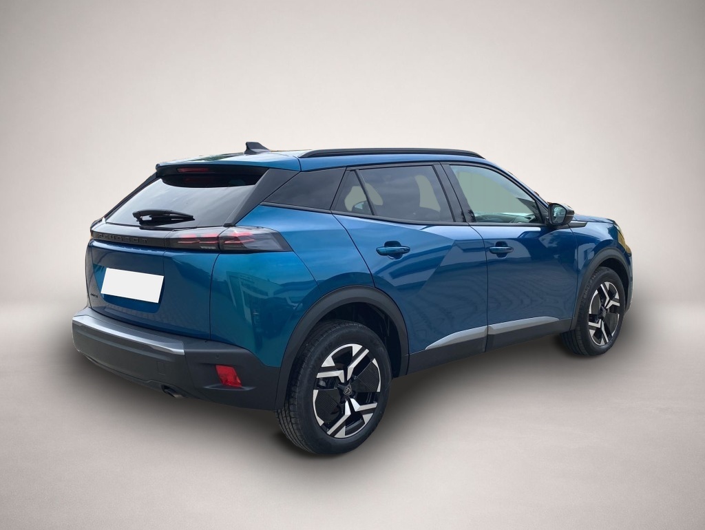 Peugeot 2008 (03/2025, Benzin)