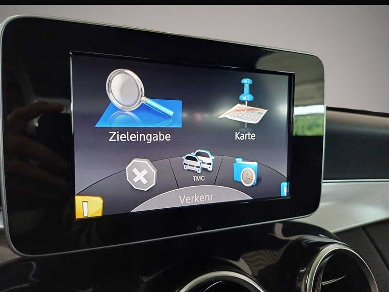 Mercedes-Benz C 180 (07/2015, Benzin)