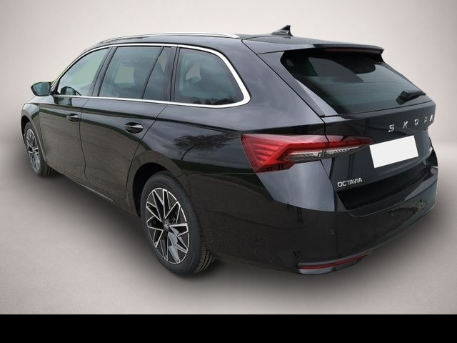 Skoda Octavia (05/2026, Benzin)