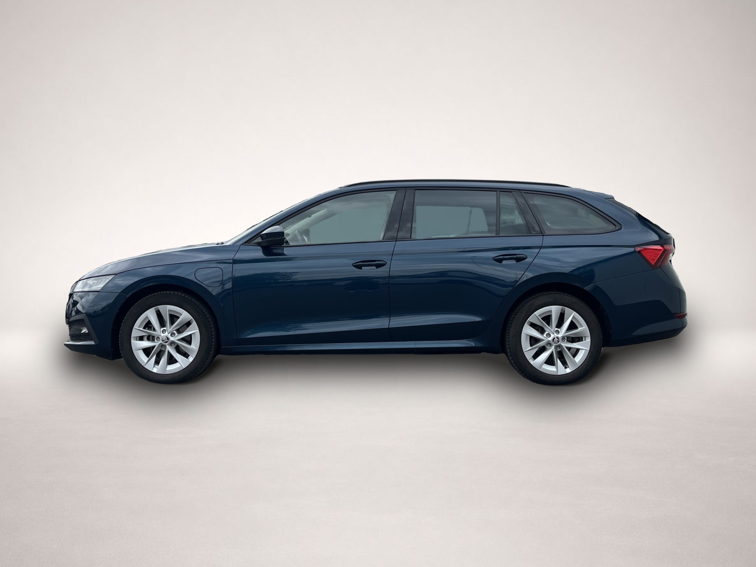 Skoda Octavia (04/2024, Hybrid (Benzin/Elektro))