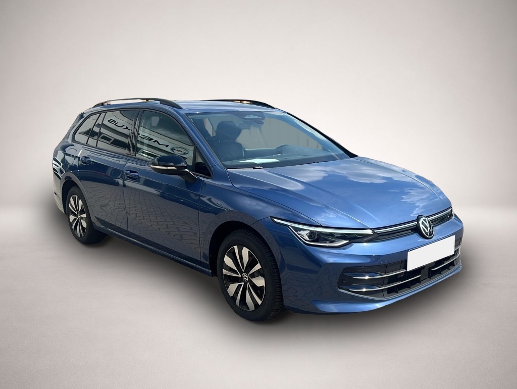 Volkswagen Golf (08/2025, Benzin)
