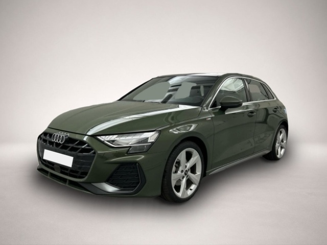 Audi A3 (12/2025, Benzin)