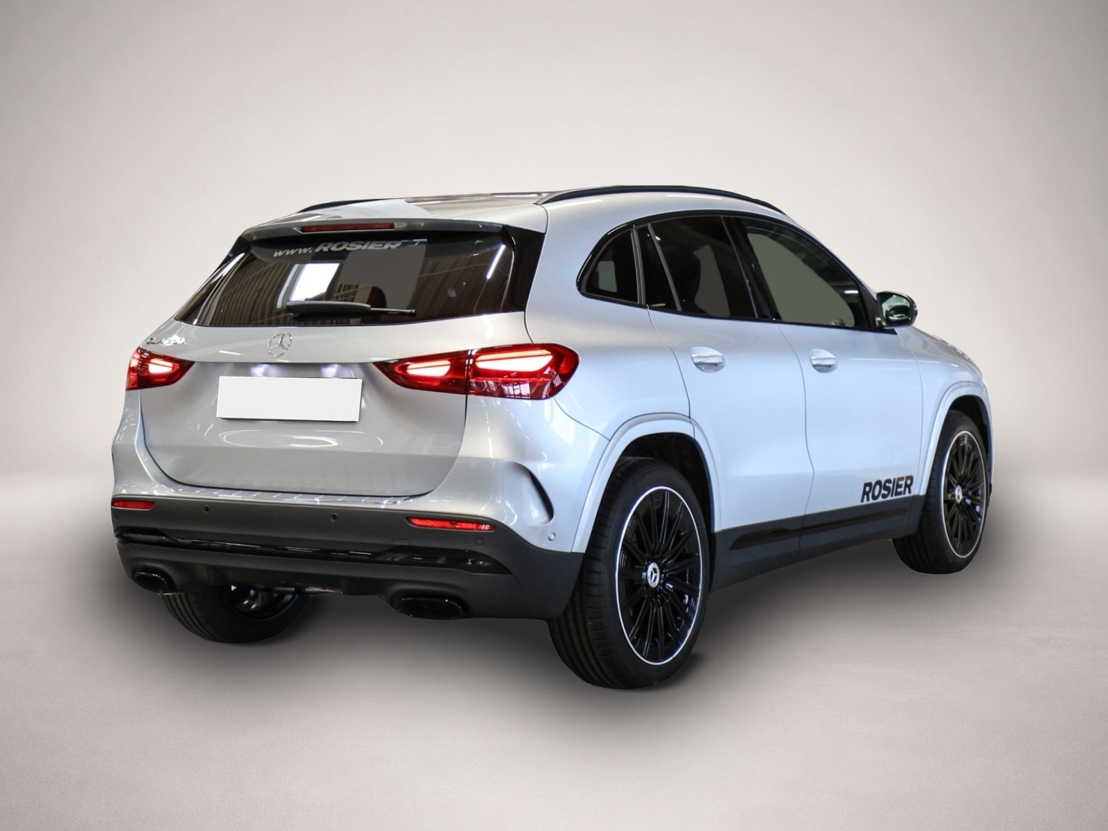 Mercedes-Benz GLA 200 (01/2026, Benzin)