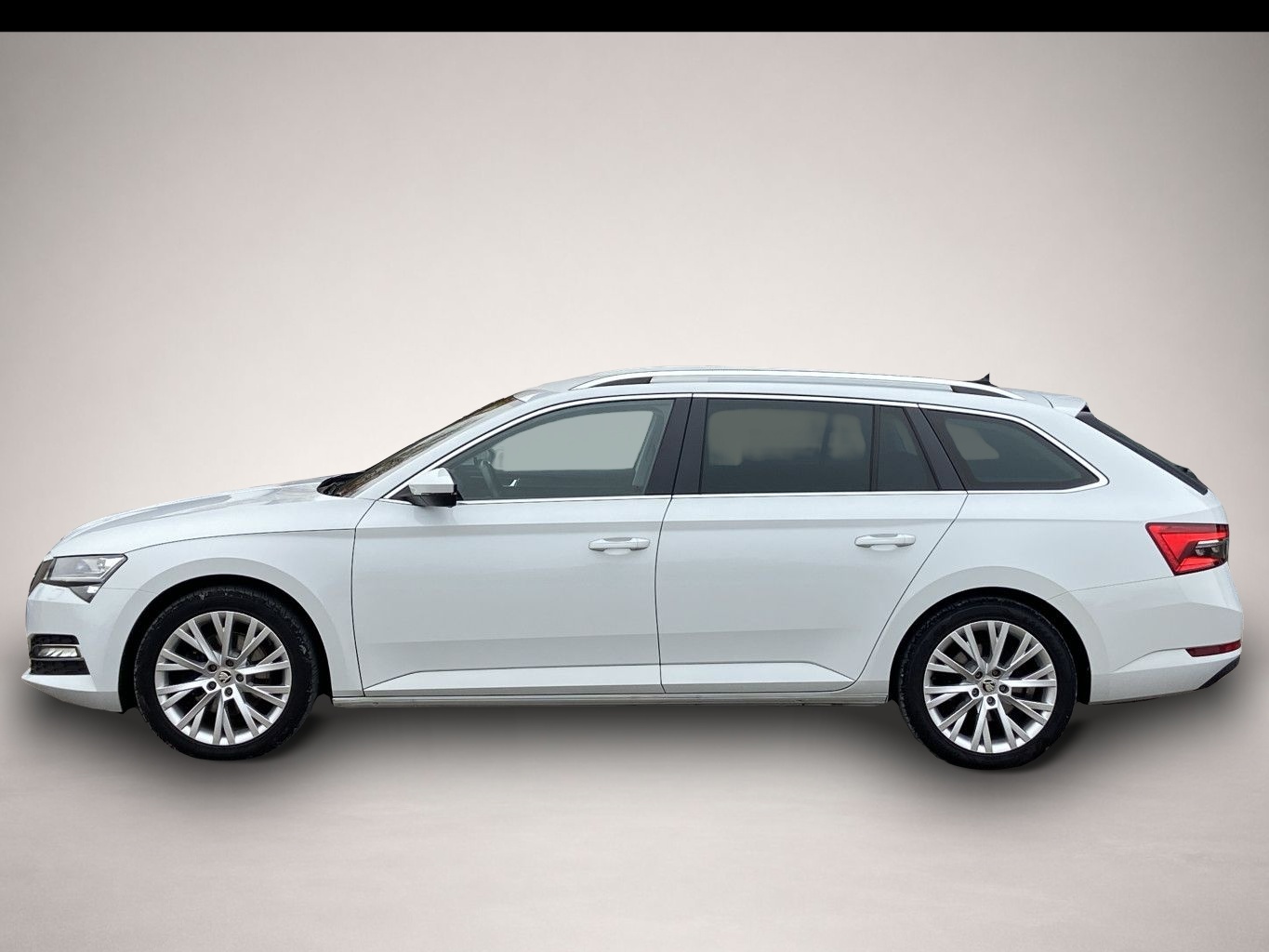 Skoda Superb (05/2022, )