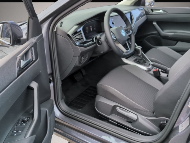 Volkswagen Polo, image 3 of 6