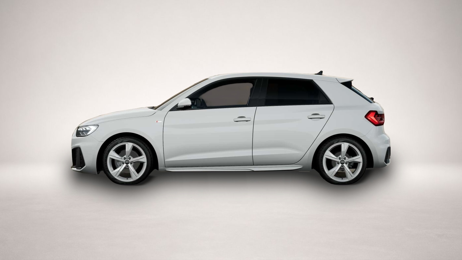 Audi A1 (06/2025, Benzin)