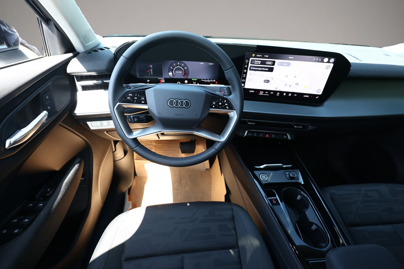 Audi Q3 (06/2026, Benzin)