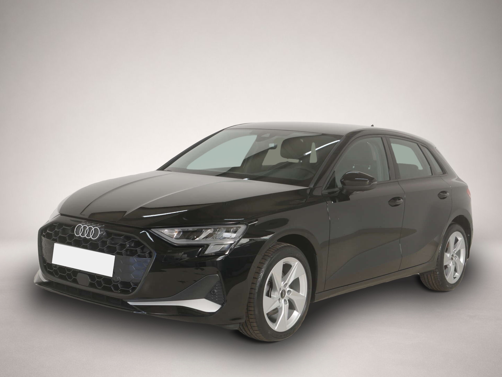 Audi A3 (08/2025, Benzin)