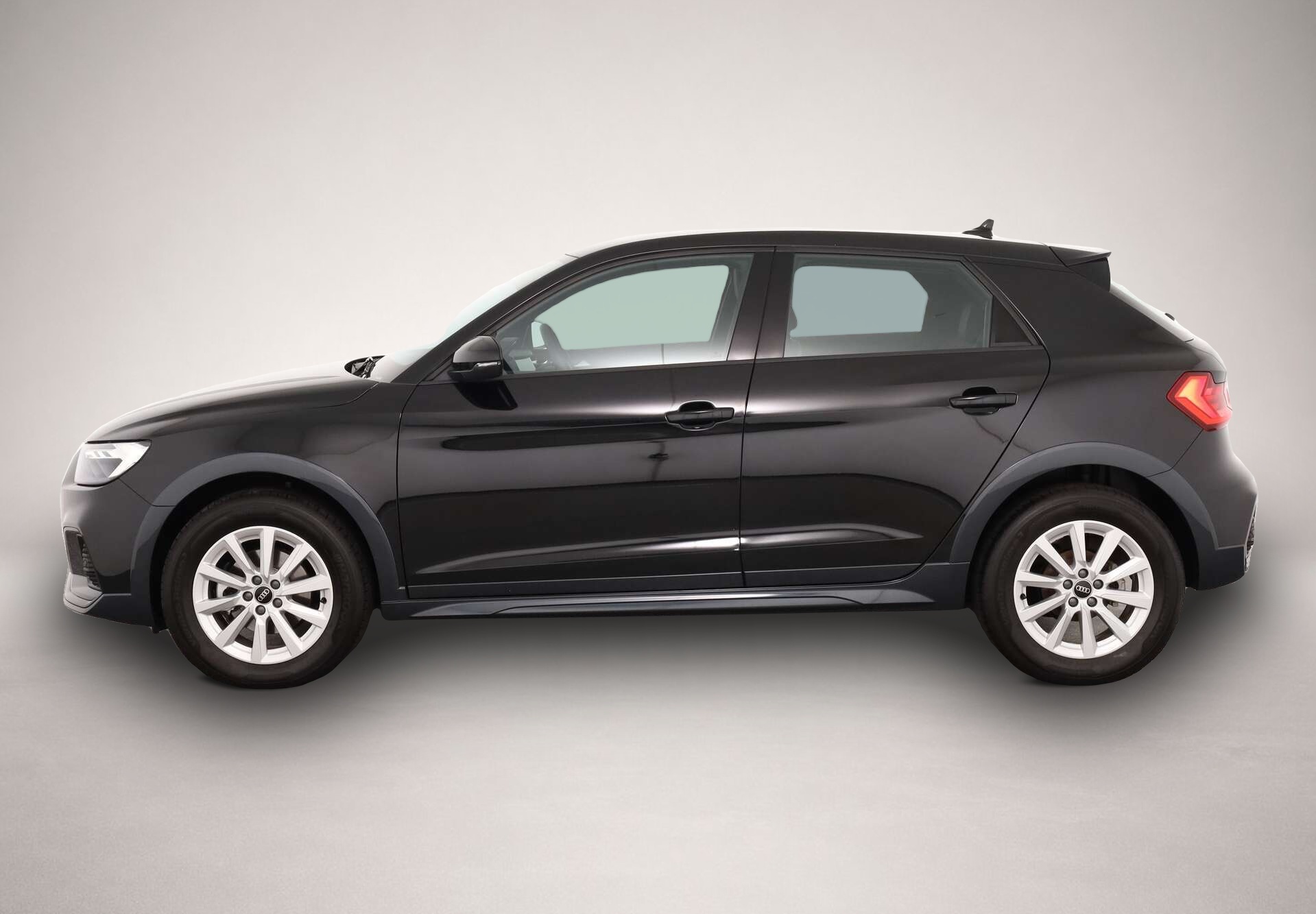 Audi A1 (06/2025, Benzin)