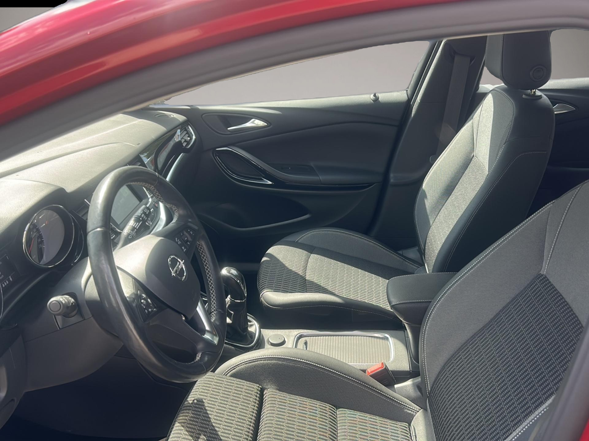 Opel Astra (09/2021, Benzin)